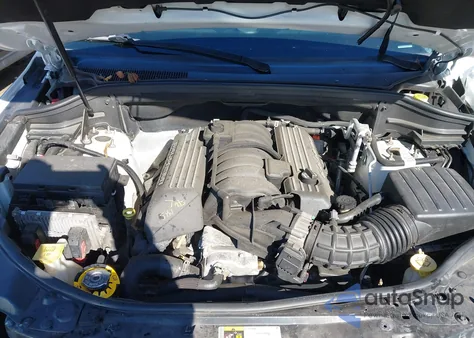 2015 Jeep Grand Cherokee Srt z USA, uszkodzony, nr VIN 1C4RJFDJ6FC667981